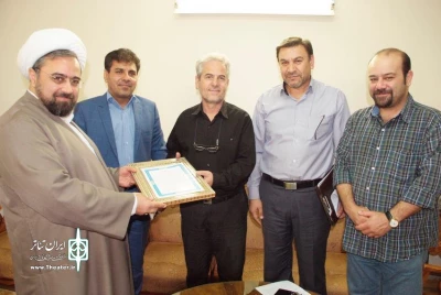 مدیرکل ارشاد و رئیس انجمن هنرهای نمایشی استان اصفهان دیدار کردند