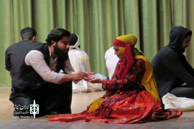 تا ۲۸ آذر ماه؛

اجرای نمایش «عروسی خین» در فولاد شهر اصفهان