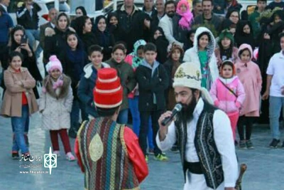 توسط گروه نمایشی «صحنه»،و با همکاری آموزشگاه هنرهای نمایشی متد

نمایش‌های آیینی و سنتی در اصفهان اجرا می‌شود