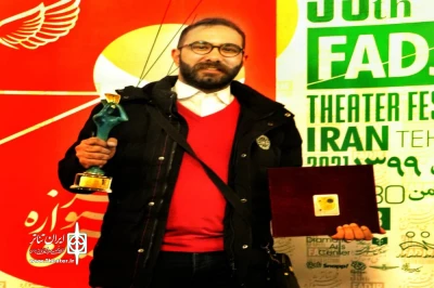 سید پویا امامی فعال حوزه خیابانی در استان اصفهان

نمایش خیابانی را دست‌کم نگیرید