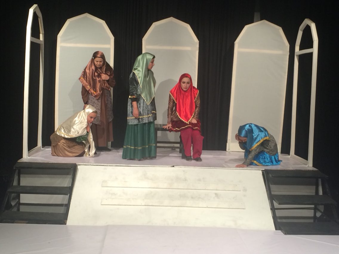 نمایش « پنهان خانه پنج در »  در  اصفهان به  صحنه می‌رود