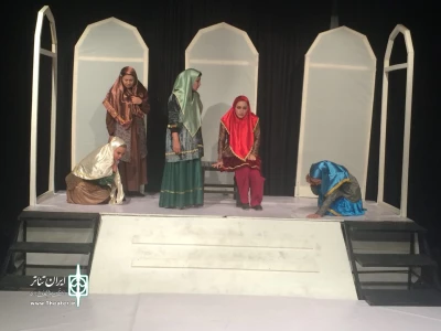 نمایش « پنهان خانه پنج در »  در  اصفهان به  صحنه می‌رود