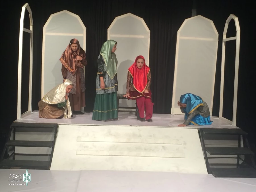 نمایش « پنهان خانه پنج در »  در تالار هنر اصفهان به روی صحنه می رود