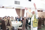 آیین تجلیل از پیشکسوتان هنر نمایش، مسئولان انجمن هنرهای نمایشی شهرستان‌ها و سرپرستان گروه‌های نمایشی استان اصفهان