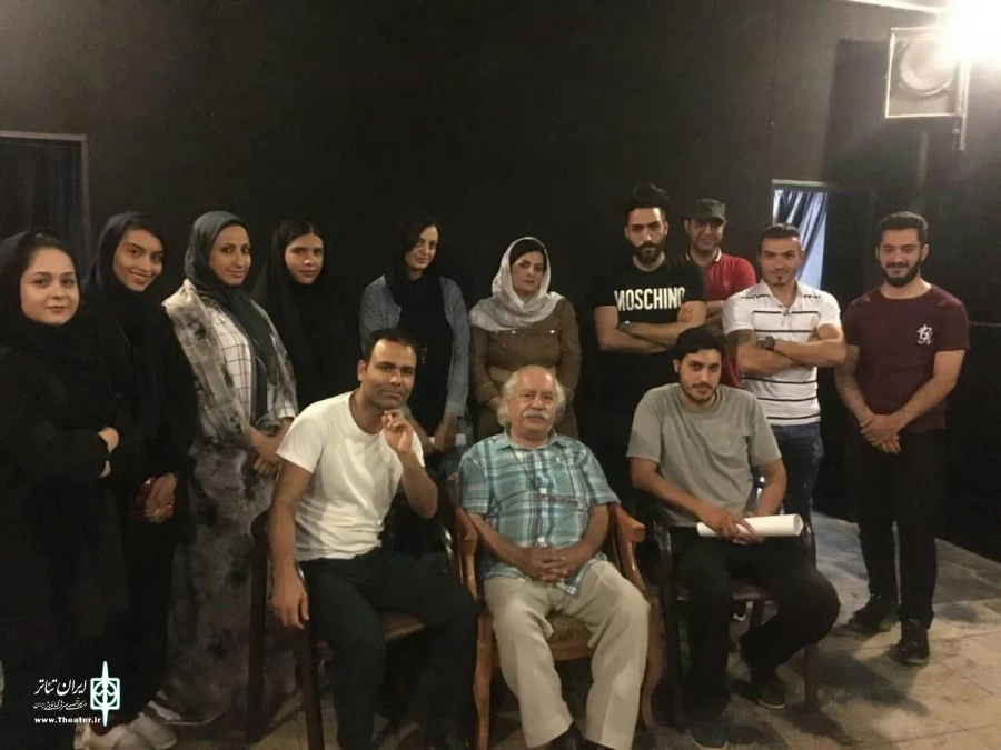 «دکلره» در کاشان به صحنه رفت 2