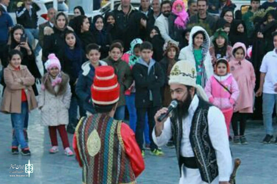 بمنظور ایجاد فضای شور و نشاط در ایام نوروز ، گروه نمایشی صحنه، در این ایام اقدام به اجرای نمایشهای آیینی و سنتی، سیاه بازی، شاهنامه خوانی و...نموده است 2