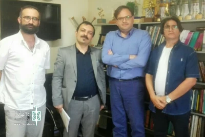 در دفتر انجمن هنرهای نمایشی ایران اتفاق افتاد

دیدار حمید نیلی با اعضاء هیئت مدیره انجمن هنرهای نمایشی استان اصفهان