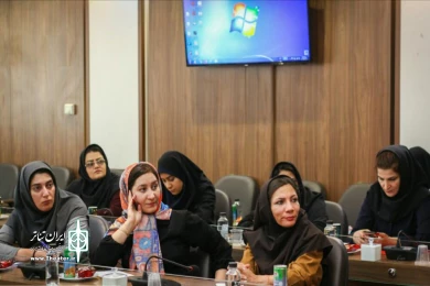 رونمایی از پوستر نمایش کلاغ ها در اصفهان