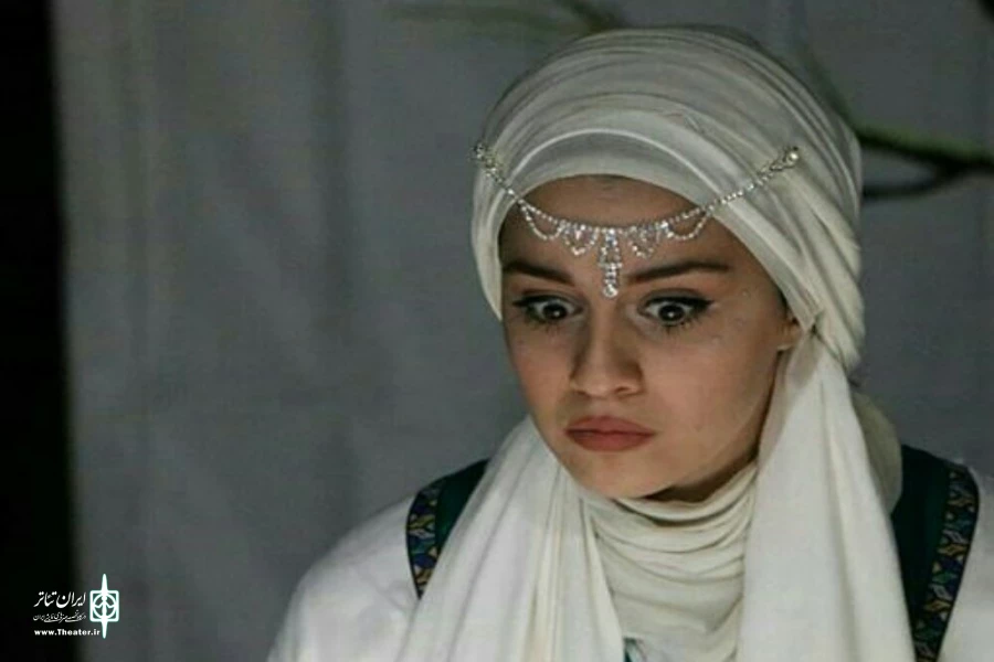 اجرای نمایش«بر ولادیمیر و استراگون چه گذشت» در شاهین شهر 2