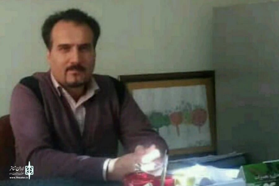 تاکید ما بر این است که آن دسته از نمایشهایی که به لحاظ کیفیت در شرایط مطلوبتری قرار دارد به مرحله نهایی راه پیدا کنند 2