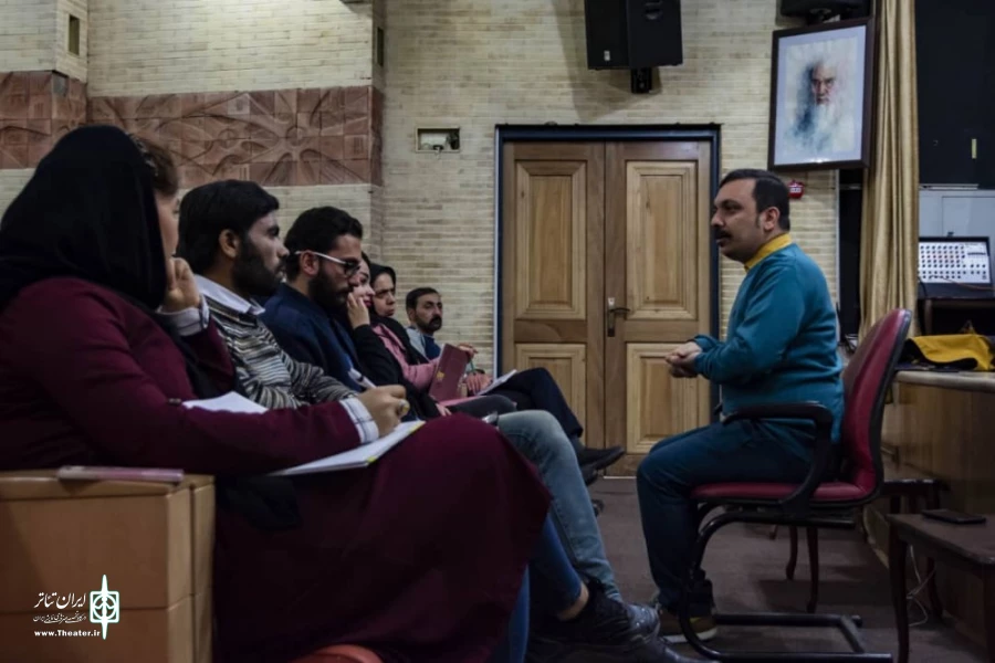کارگاه تخصصی تئاتر هادی عسکری در سومین جشنواره تئاتر روح الله