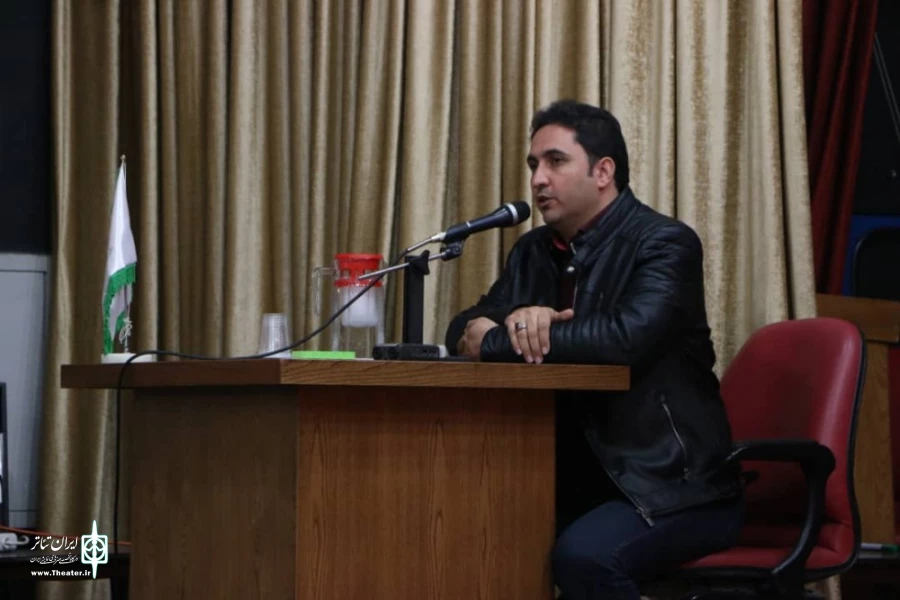 کارگاه تخصصی تئاتر دبیر هنری جواد ایزد دوست  سومین جشنواره تئاتر روح الله