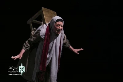 اجرای نخستین نمایش در سال 1400

احسان جانمی با «بیداری به وقت خون» در تالار هنر اصفهان