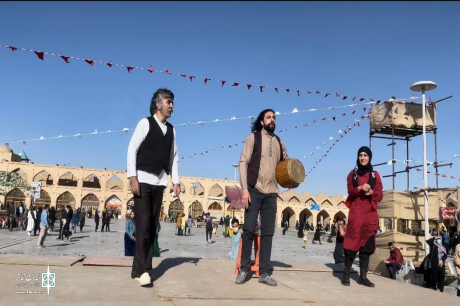 اجرایی از مکتب کمدی اصفهان در میدان عتیق 3