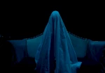 گزارش تصویری از اجرای نمایش« پبله ام در کرم های ابریشم»به  کارگردانی هادی عسگری