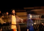 تئاتر نجیب زاده ایست که علیرغم وجود جنگ، بیماری و... همچنان به مسیر خود ادامه میدهد
 3