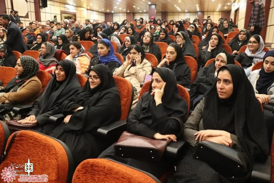 نخستین جشنواره استانی نهج البلاغه در آینه هنر در شهرضا برگزار شد 5