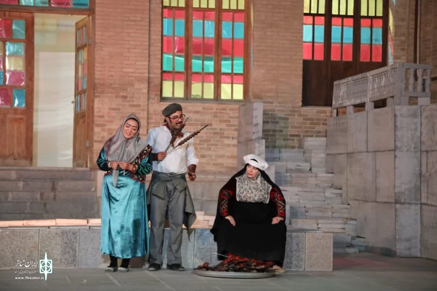 نمایش"ضیافت کشتارگاه" در اصفهان به روی صحنه رفت 5