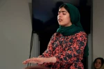 نمایش «سکوت وقت تماشای فلامینگوهای بهاری»در اصفهان میزبان تماشاگران شد 4