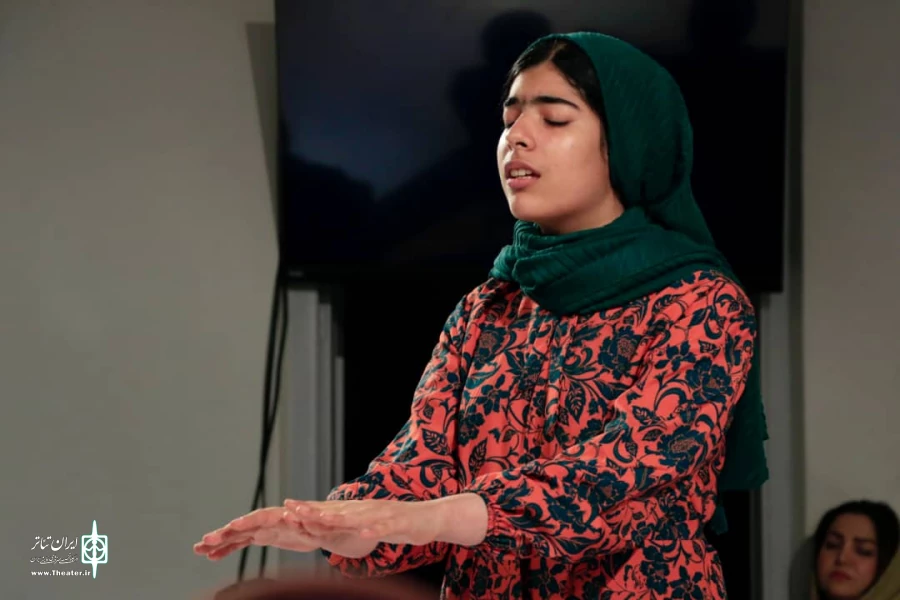 نمایش «سکوت وقت تماشای فلامینگوهای بهاری»در اصفهان میزبان تماشاگران شد 4