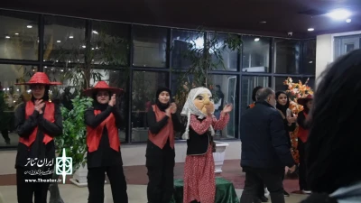 به کارگردانی محمد امین کشانی

«پیرزن و جنگل پرماجرا» میزبان تماشاگران شاهین شهر شد
